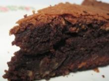 Schokoladenkuchen mit Walnüssen und Weinbrand - Rezept