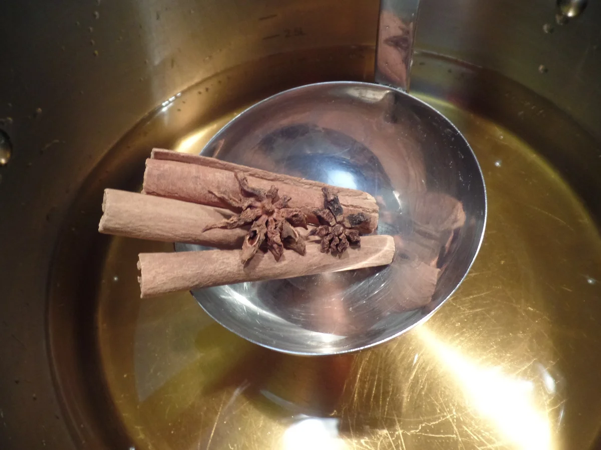 Bratapfel-Likör - Rezept - Bild Nr. 12424