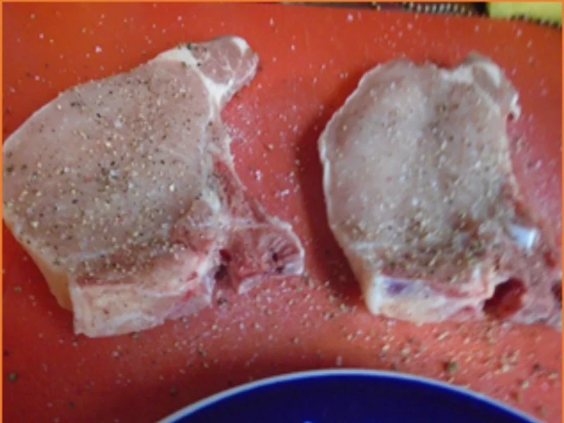 Rezept: Stielkotelett mit Honig-Snack-Möhren und Möhren-Sellerie-Kartoffel-Stampf Bild Nr. 4 Stielkotelett mit Honig-Snack-Möhren und Möhren-Sellerie-Kartoffel-Stampf - Rezept - Bild Nr. 4