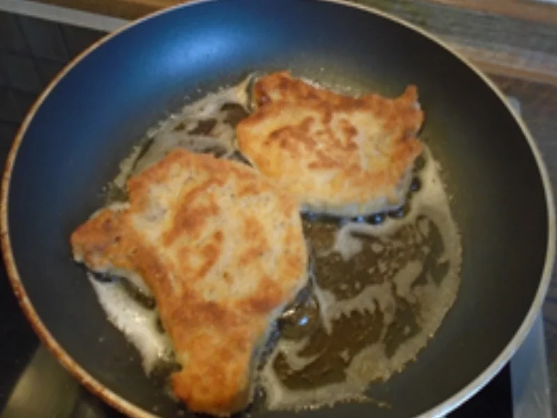 Rezept: Stielkotelett mit Honig-Snack-Möhren und Möhren-Sellerie-Kartoffel-Stampf Bild Nr. 6 Stielkotelett mit Honig-Snack-Möhren und Möhren-Sellerie-Kartoffel-Stampf - Rezept - Bild Nr. 6