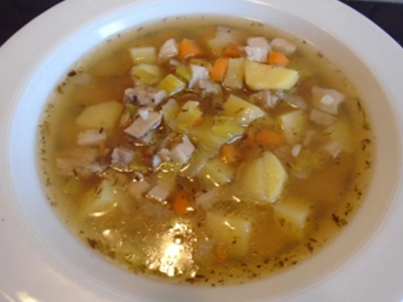 Kartoffelsuppe mit Schweinebauchfleisch - Rezept - Bild Nr. 2