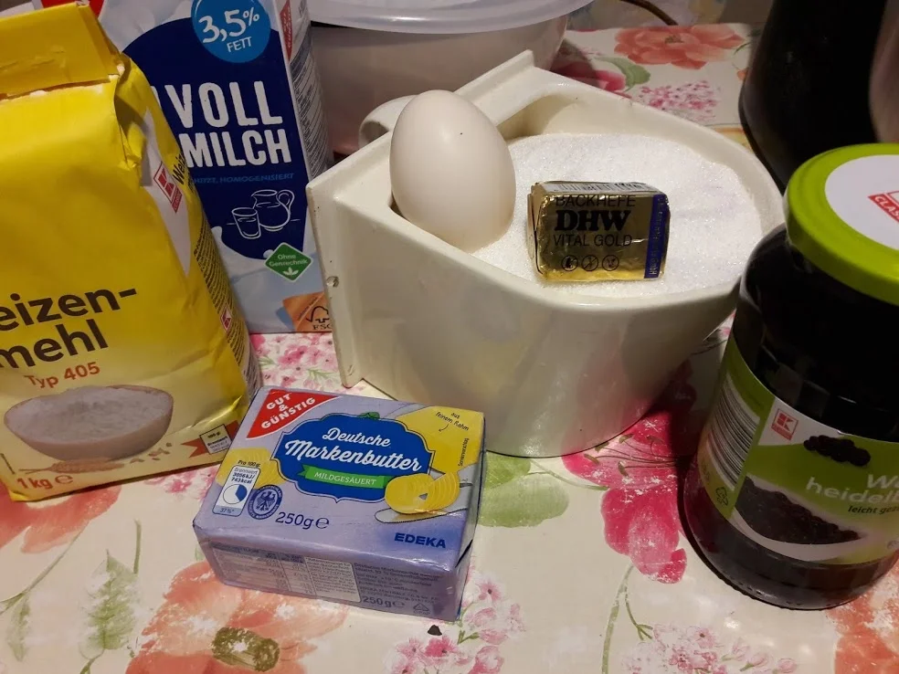 Hefeklöße mit Blaubeeren  zur kochbar Challenge Januar 2021 - Rezept - Bild Nr. 5