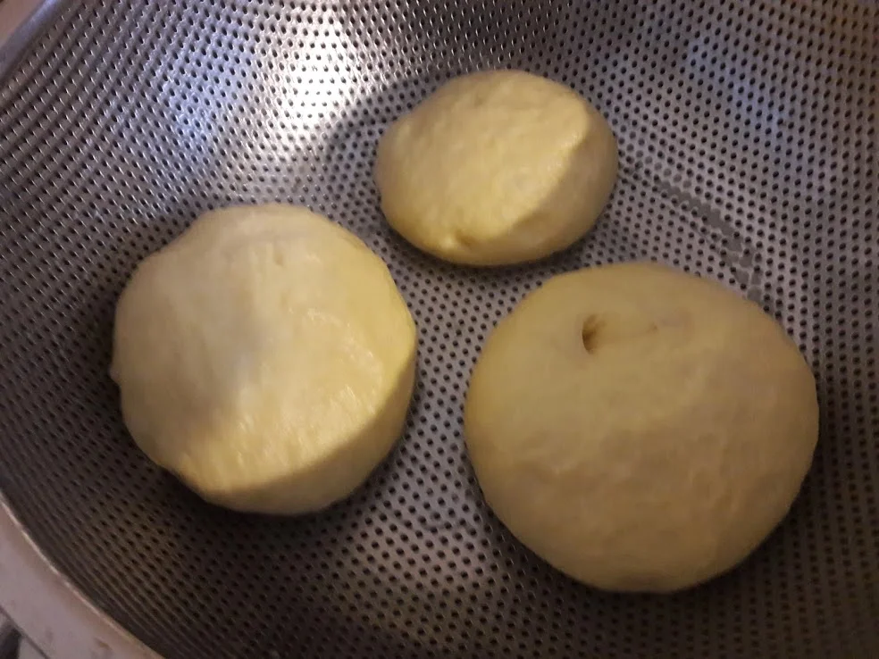 Hefeklöße mit Blaubeeren  zur kochbar Challenge Januar 2021 - Rezept - Bild Nr. 11