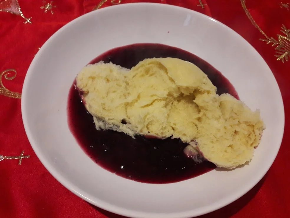 Hefeklöße mit Blaubeeren  zur kochbar Challenge Januar 2021 - Rezept - Bild Nr. 18