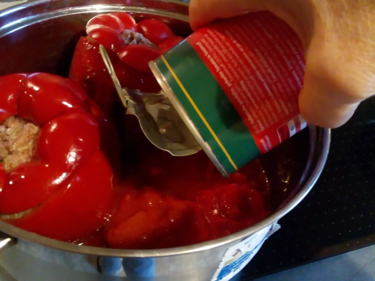 Rezept: Gefüllte Paprika mit Hackfleisch und Naturreis>>>>> Kochbar Challenge 01.0 (Januar 2021) Bild Nr. 12640 Gefüllte Paprika mit Hackfleisch und Naturreis>>>>> Kochbar Challenge 01.0 (Januar 2021) - Rezept - Bild Nr. 12640