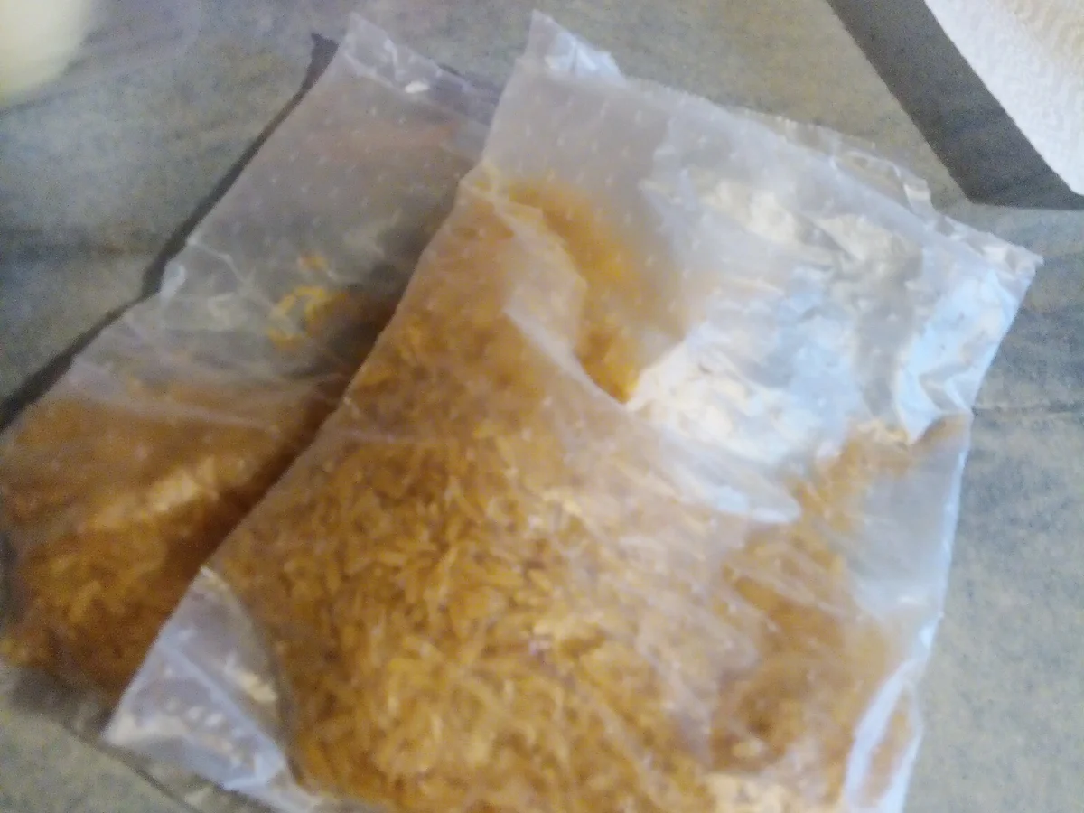 Rezept: Gefüllte Paprika mit Hackfleisch und Naturreis>>>>> Kochbar Challenge 01.0 (Januar 2021) Bild Nr. 12643 Gefüllte Paprika mit Hackfleisch und Naturreis>>>>> Kochbar Challenge 01.0 (Januar 2021) - Rezept - Bild Nr. 12643