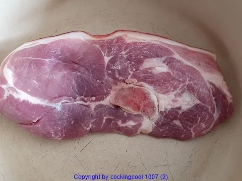 Sauerkraut (untereinander) mit Schulterbraten und Sosse - Rezept - Bild Nr. 3