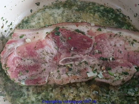 Sauerkraut (untereinander) mit Schulterbraten und Sosse - Rezept - Bild Nr. 6