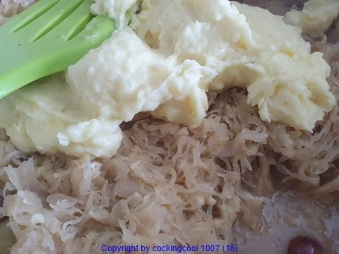 Sauerkraut (untereinander) mit Schulterbraten und Sosse - Rezept - Bild Nr. 16