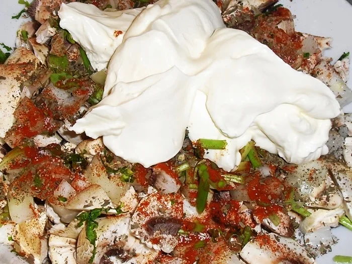 Paprikaschoten vegetarisch gefüllt auf Kartoffeln - Rezept - Bild Nr. 6