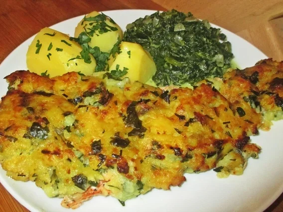 Rezept: Lachs mit knuspriger Kartoffel-Kräuterhaube Bild Nr. 2 Lachs mit knuspriger Kartoffel-Kräuterhaube - Rezept - Bild Nr. 2