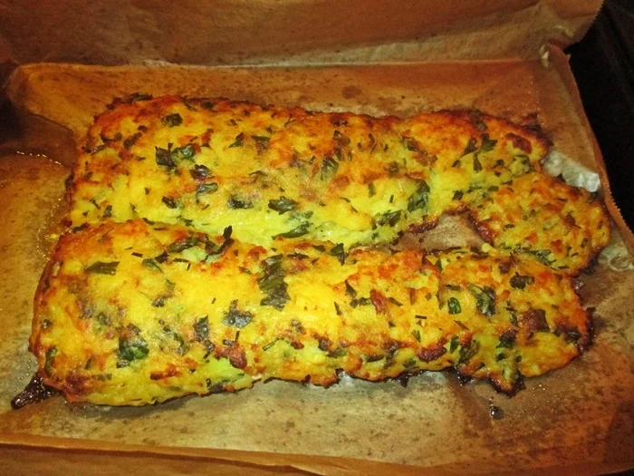 Rezept: Lachs mit knuspriger Kartoffel-Kräuterhaube Bild Nr. 3 Lachs mit knuspriger Kartoffel-Kräuterhaube - Rezept - Bild Nr. 3