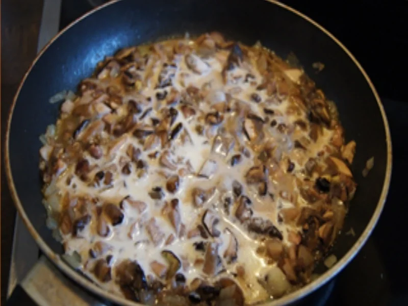 Gebratene Seidenknödel mit Rahm-Steinpilzen - Rezept - Bild Nr. 11