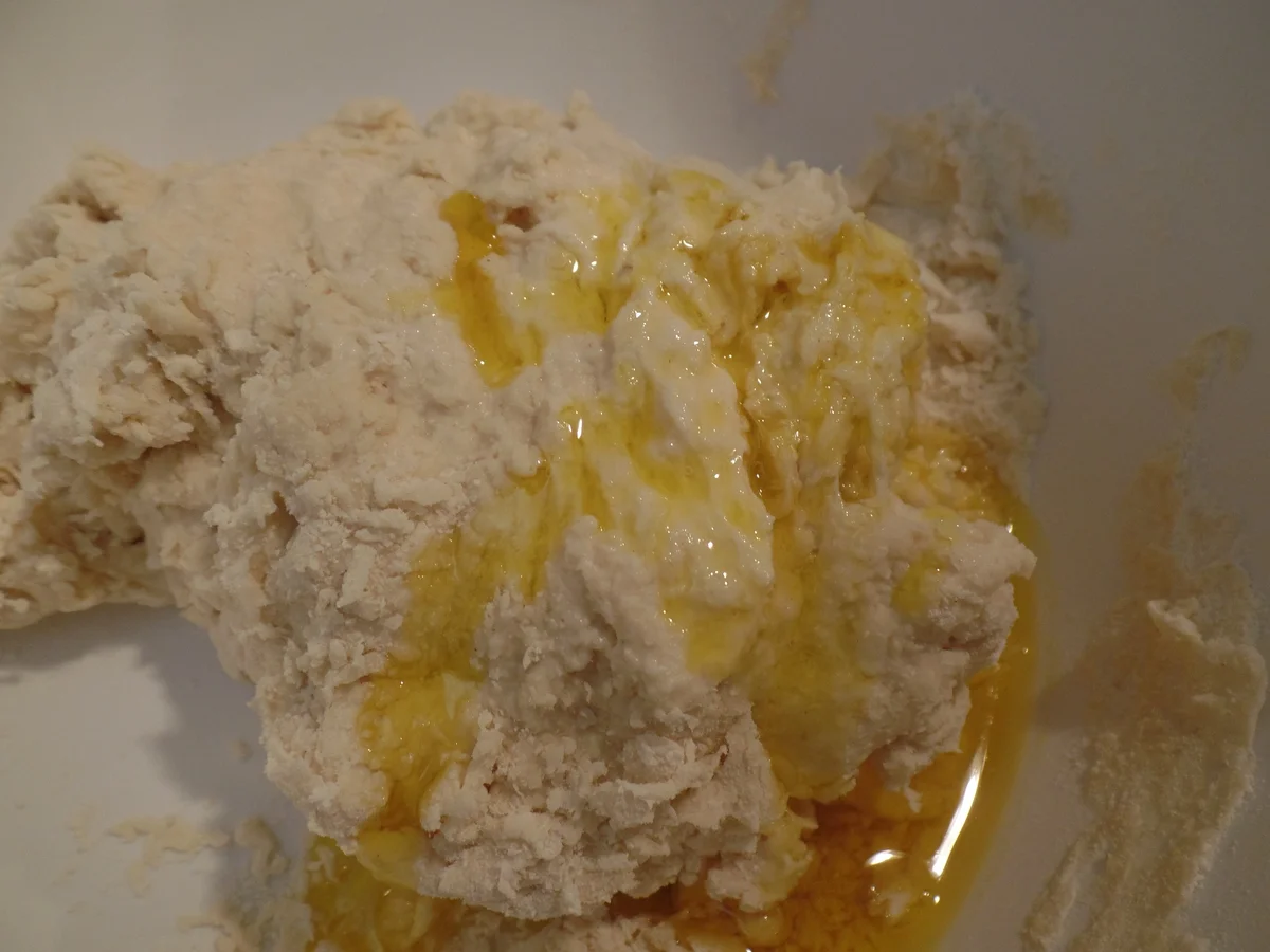 Edelpizza mit Rucola -Tomatensalat und Parmaschinken - Rezept - Bild Nr. 12786