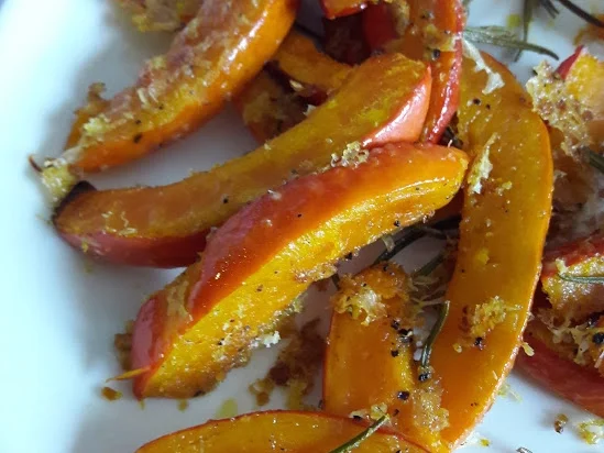 Rezept: Kürbis mit Kruste Bild Nr. 3 Kürbis mit Kruste - Rezept - Bild Nr. 3