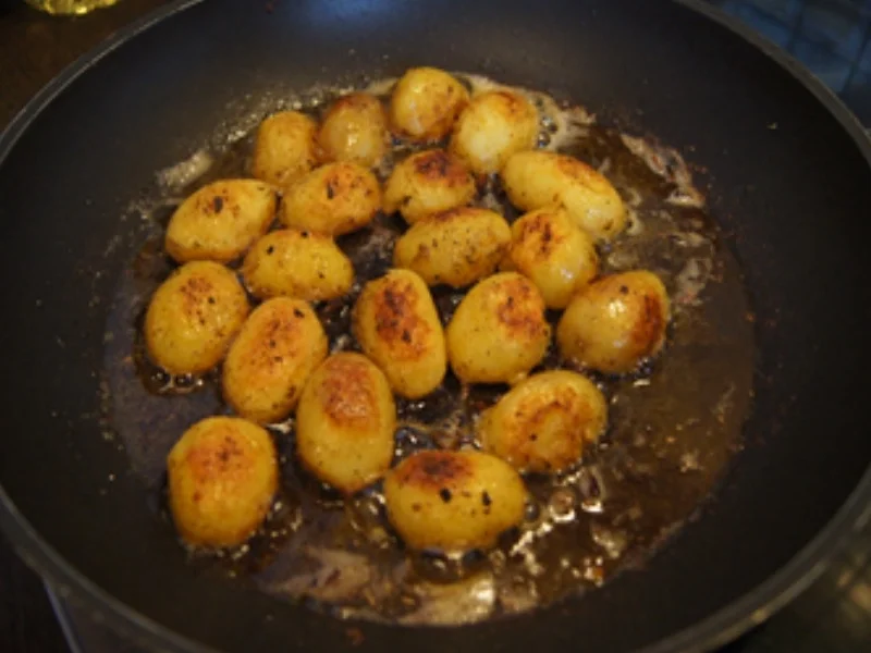 Rezept: Regenbogenforelle mit Snack-Honig-Möhren und angebratenen Drillingen Bild Nr. 10 Regenbogenforelle mit Snack-Honig-Möhren und angebratenen Drillingen - Rezept - Bild Nr. 10