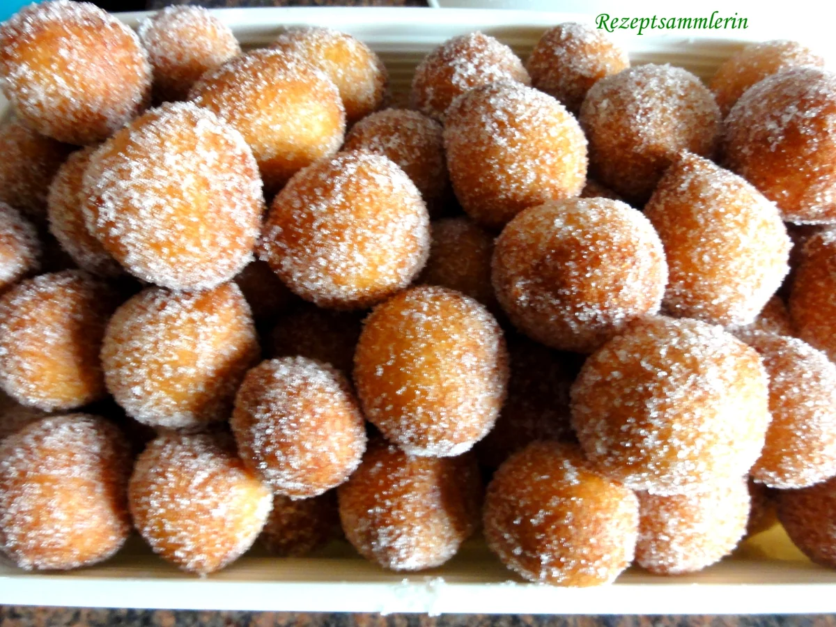 Rezept: Rührteig: JOGHURT ~ BÄLLCHEN (fritiert) Bild Nr. 2 Rührteig: JOGHURT ~ BÄLLCHEN (fritiert) - Rezept - Bild Nr. 2