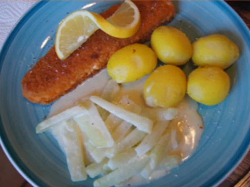 Alaska-Seelachsfilet mit Rahm-Kohlrabi und Pellkartoffel-Drillingen - Rezept - Bild Nr. 13