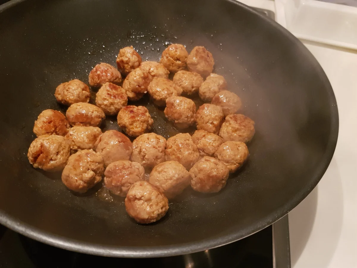 Rezept: Puszta-Topf mit Kolbász Bild Nr. 13073 Puszta-Topf mit Kolbász - Rezept - Bild Nr. 13073