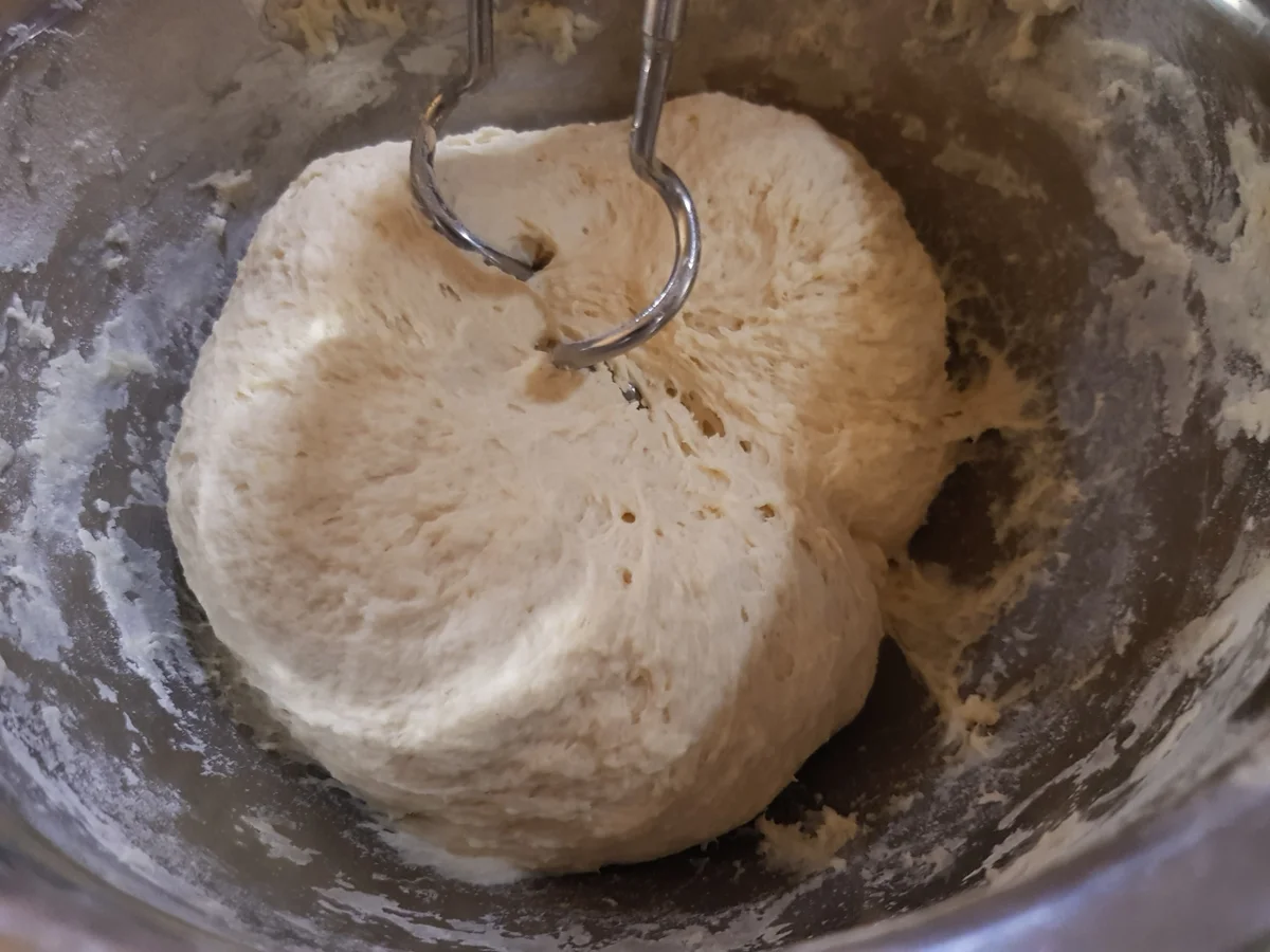 Rezept: Krumplis Kenyér Bild Nr. 8 Krumplis Kenyér - Rezept - Bild Nr. 8