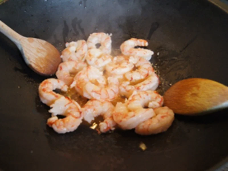 Szechuan-Garnelen mit Cashew-Reis - Rezept - Bild Nr. 6