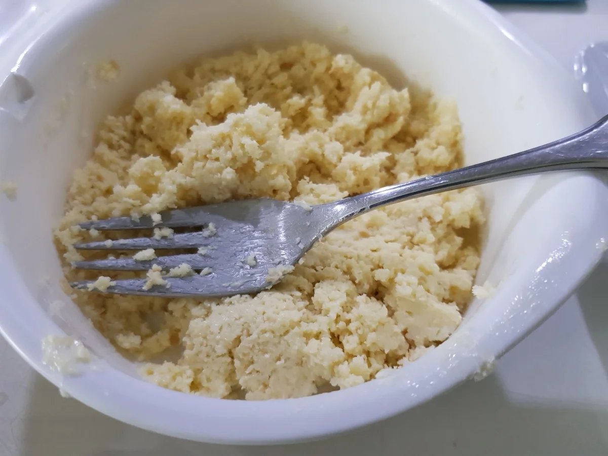 Lachsforellenfilet-Röllchen auf Rahmspinat mit Kartoffelwürfeln - Rezept - Bild Nr. 13075