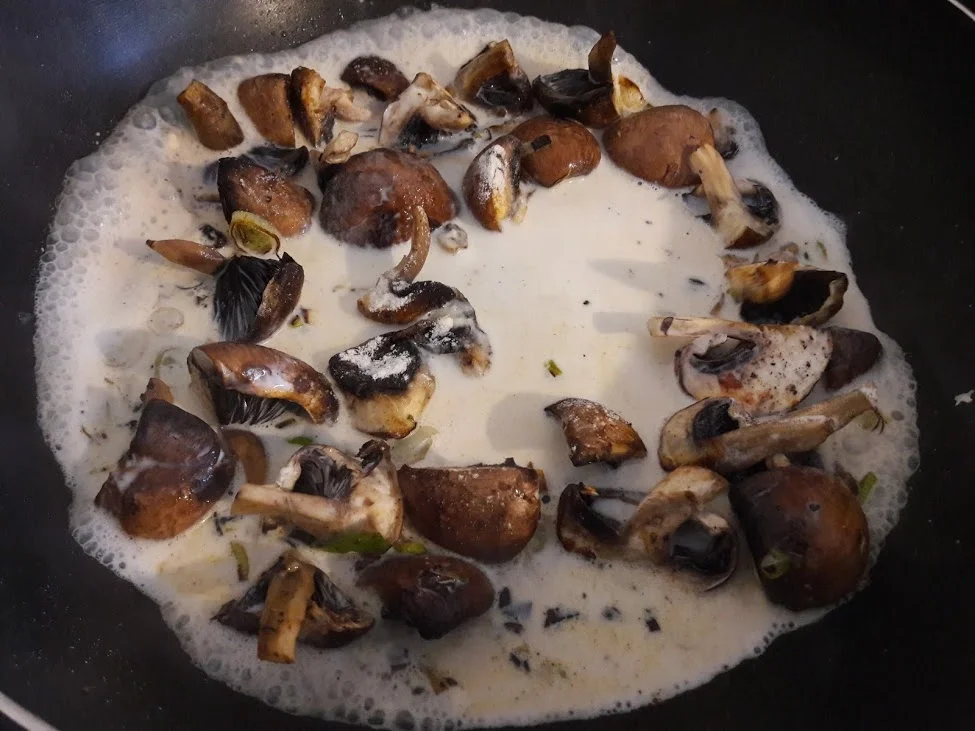 Nudeln mit Pilzrahmsoße - Rezept - Bild Nr. 8