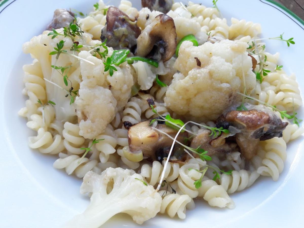 Nudeln mit Pilzrahmsoße - Rezept - Bild Nr. 11