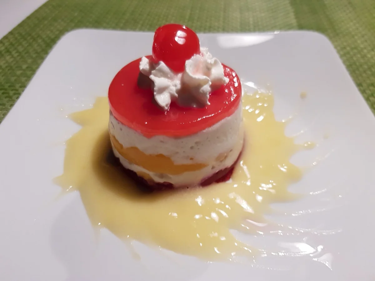 Multi-Frucht-Ricotta-Türmchen mit Ananas-Soße - Rezept - Bild Nr. 2