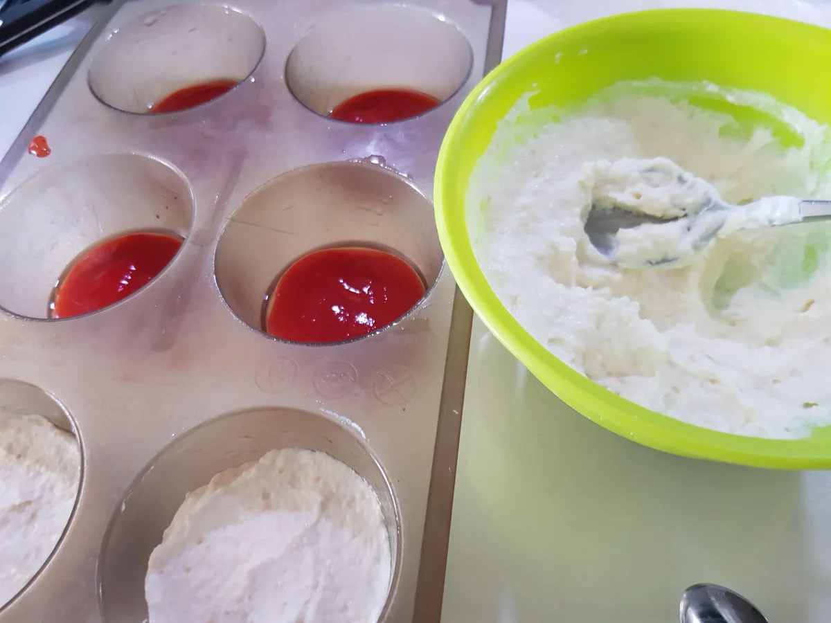 Multi-Frucht-Ricotta-Türmchen mit Ananas-Soße - Rezept - Bild Nr. 3