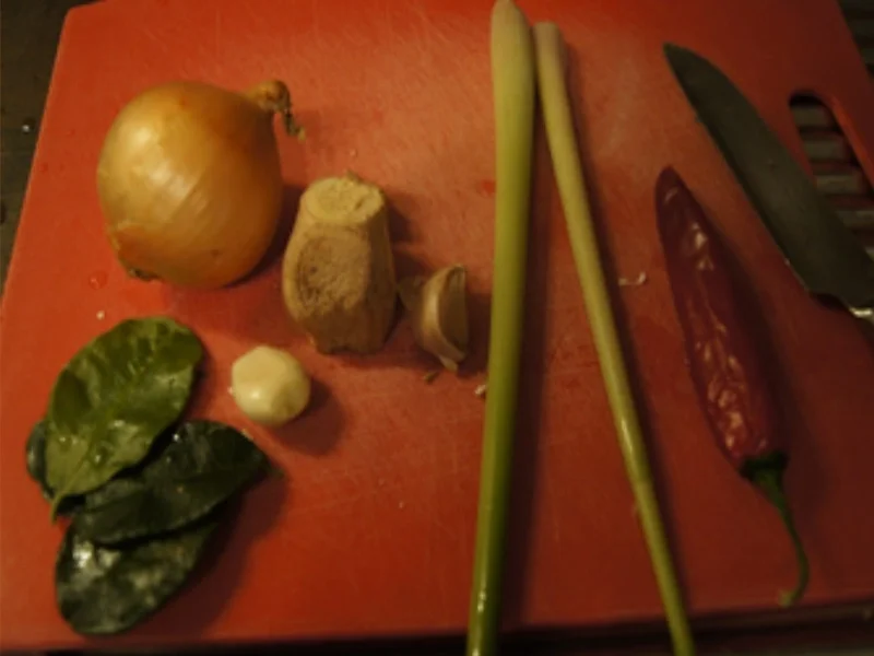 Würzige asiatische Suppe mit Krupuk - Rezept - Bild Nr. 4