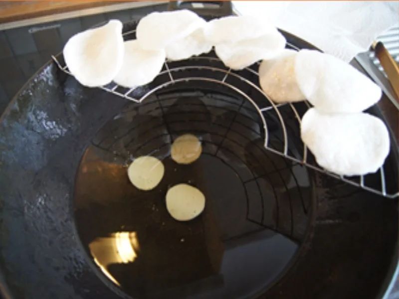 Würzige asiatische Suppe mit Krupuk - Rezept - Bild Nr. 24