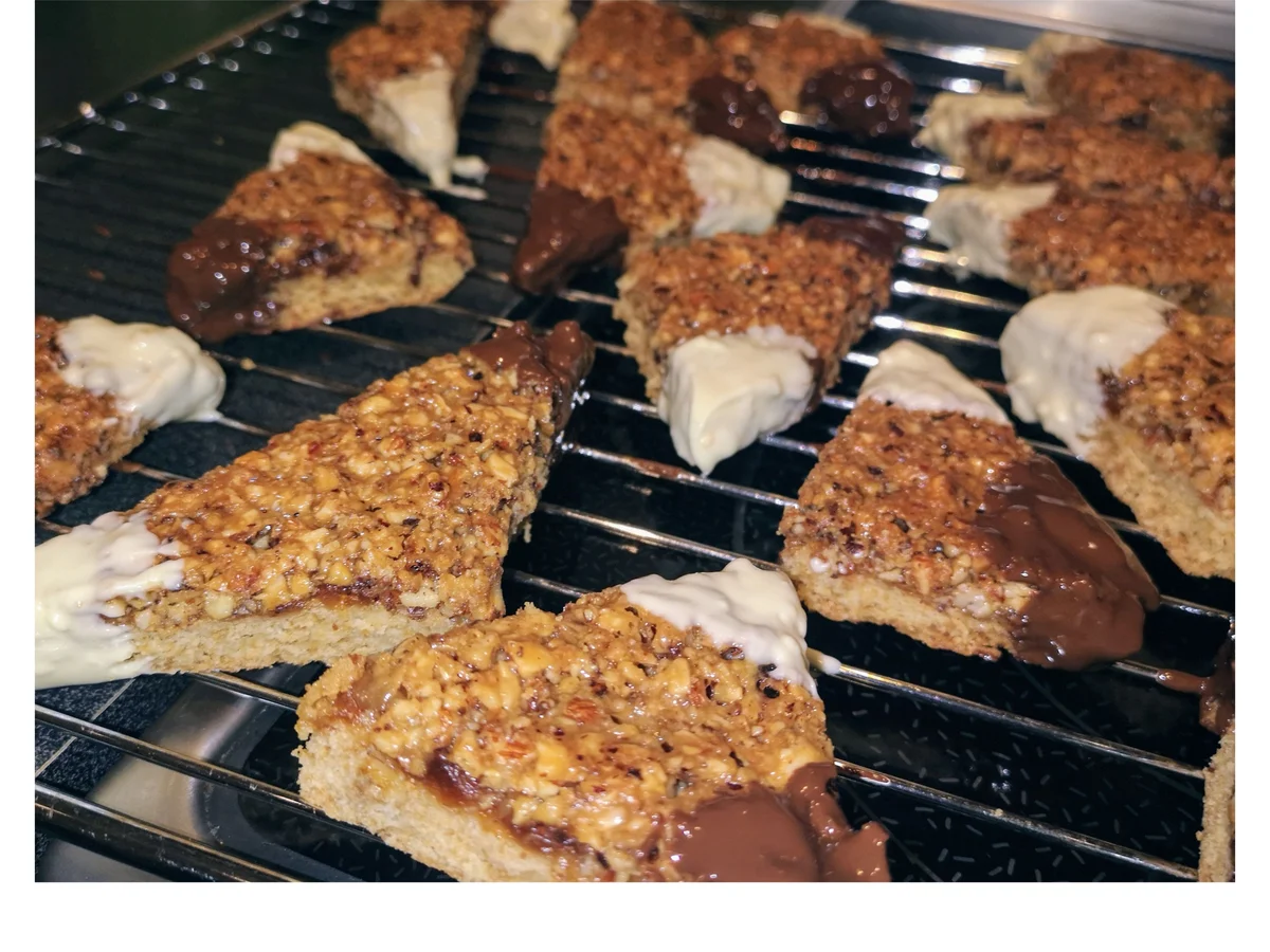 BiNe` S NUSSECKEN SCHWARZ - WEIß - Rezept - Bild Nr. 6