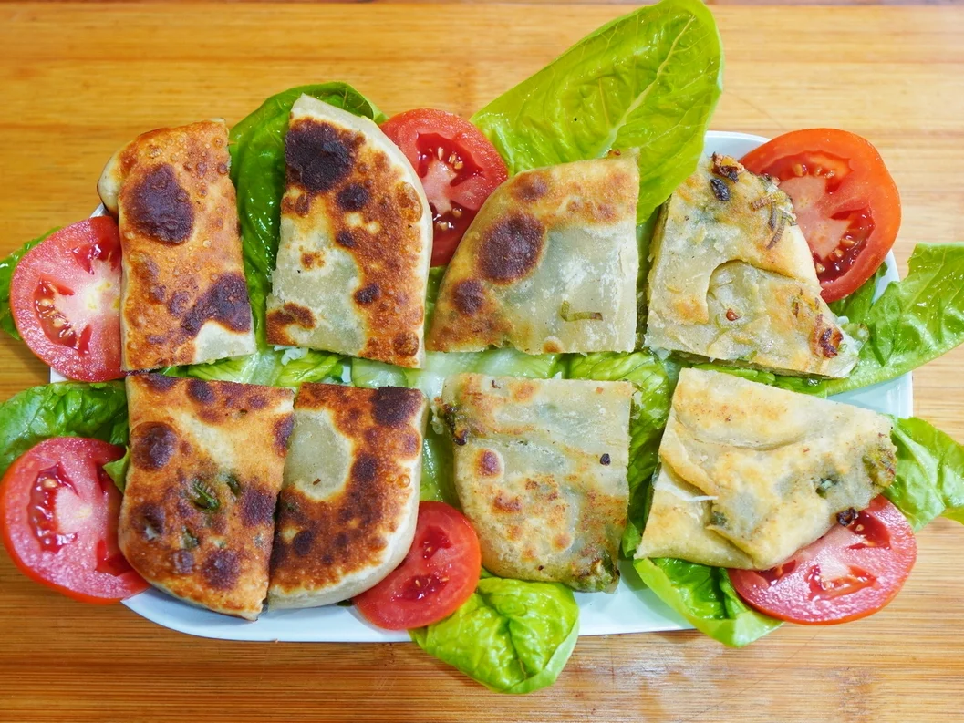 Zwiebelkuchen auf Peking-Art - Rezept - Bild Nr. 2