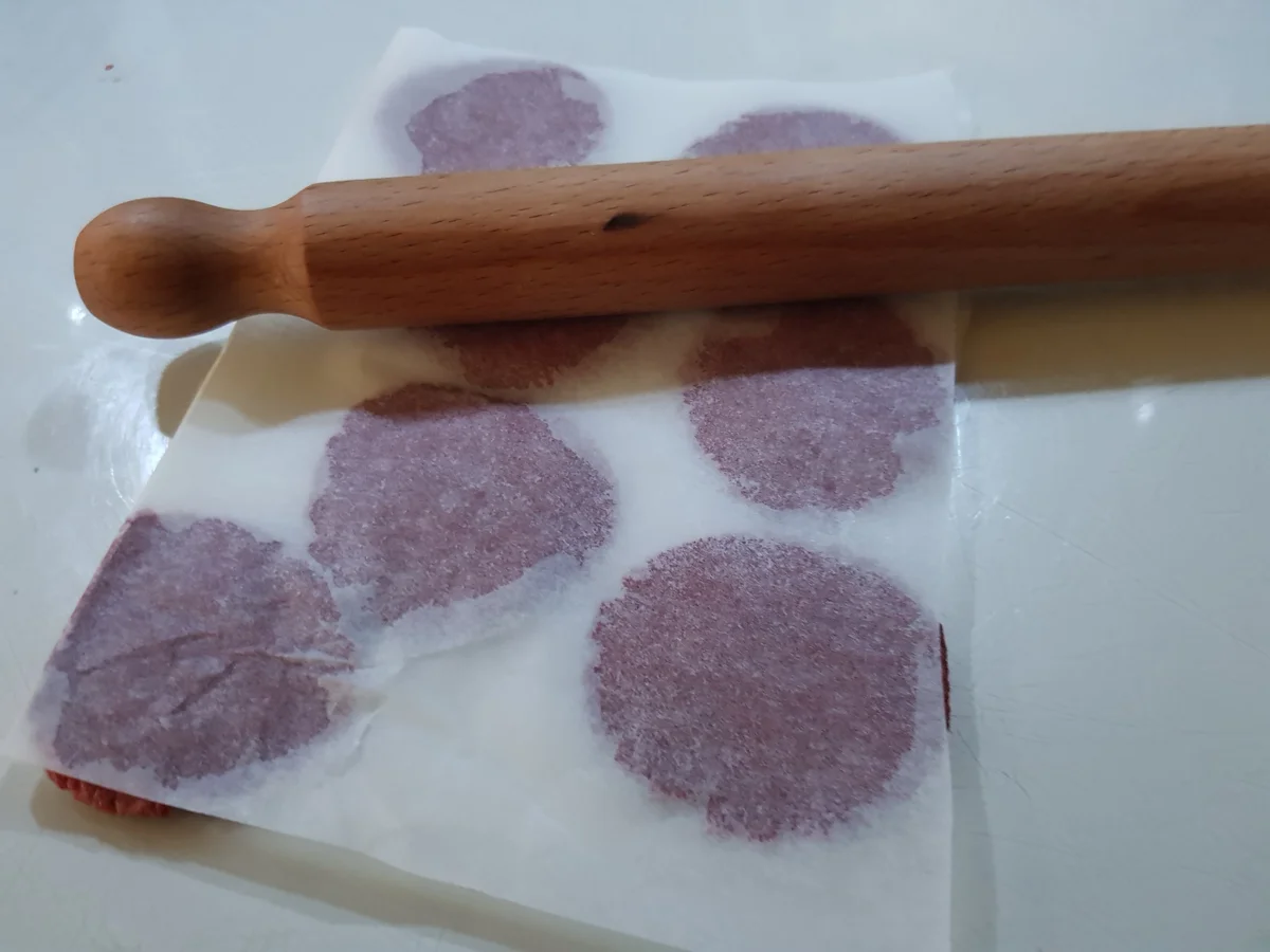 Rezept: Kleine Windbeutel mit Craquelin-Haube und Frischkäsefüllung Bild Nr. 13098 Kleine Windbeutel mit Craquelin-Haube und Frischkäsefüllung - Rezept - Bild Nr. 13098