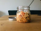 Rezept: Apfel-Möhren-Kohlrabi-Rohkostsalat Bild Nr. 2 Apfel-Möhren-Kohlrabi-Rohkostsalat - Rezept - Bild Nr. 2