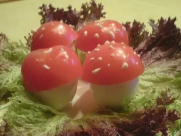 Rezept: Fliegenpilz-Eier Fliegenpilz-Eier - Rezept