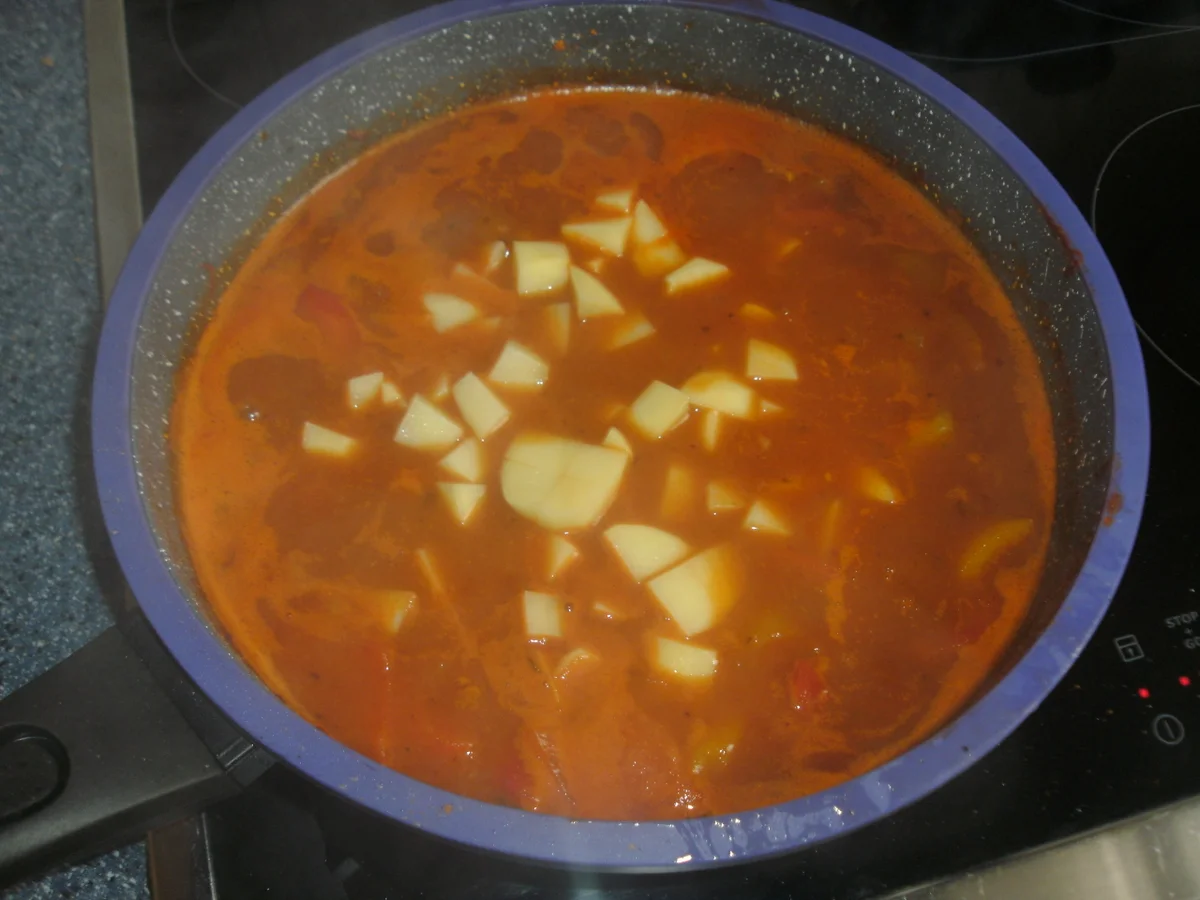 Würstchengulasch - Rezept - Bild Nr. 6