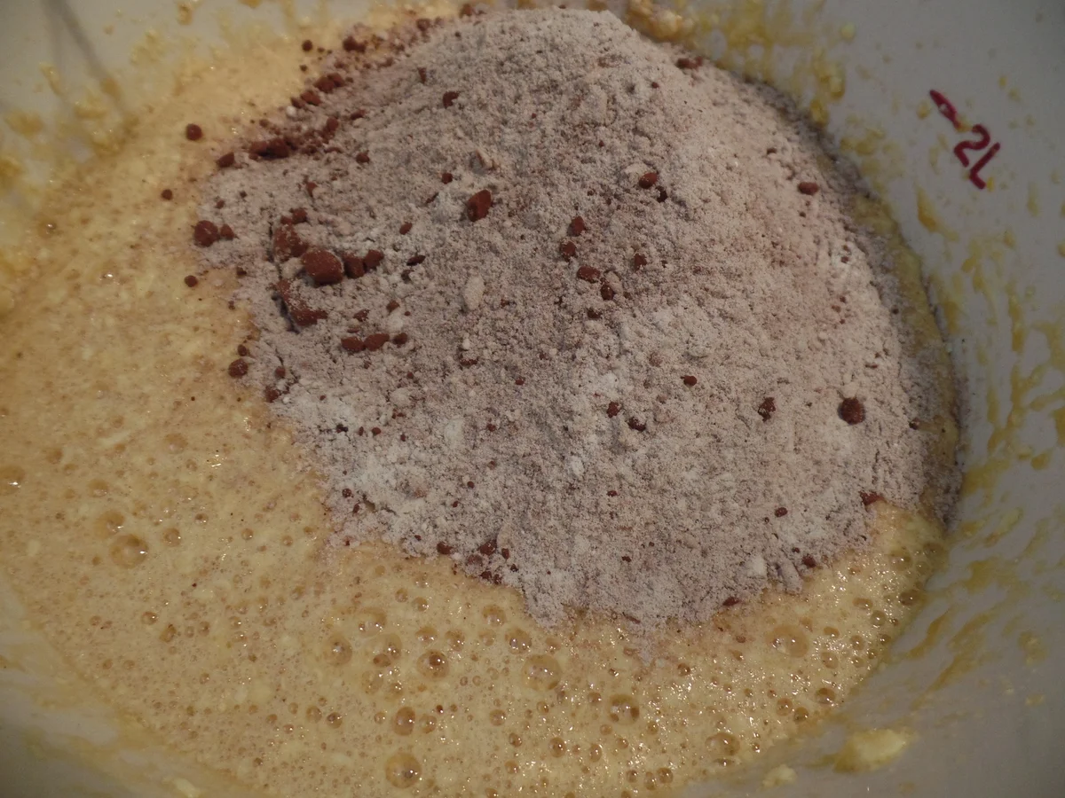 Lebkuchen-Gugelhupf - Rezept - Bild Nr. 13104