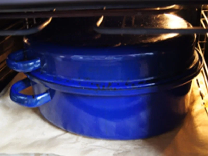 Rindfleisch Burgunder Art mit Sauce, Kartoffel-Sellerie-Stampf und Eisberg-Paprika-Salat - Rezept - Bild Nr. 9