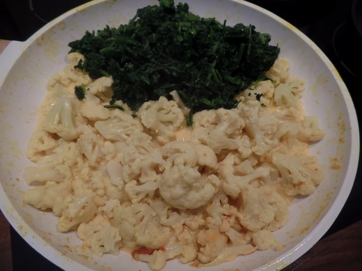 Blumenkohl-Spinat -Curry mit Tempeh - Rezept - Bild Nr. 13121