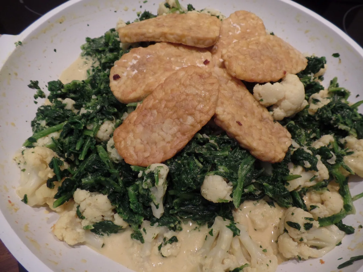 Blumenkohl-Spinat -Curry mit Tempeh - Rezept - Bild Nr. 13122