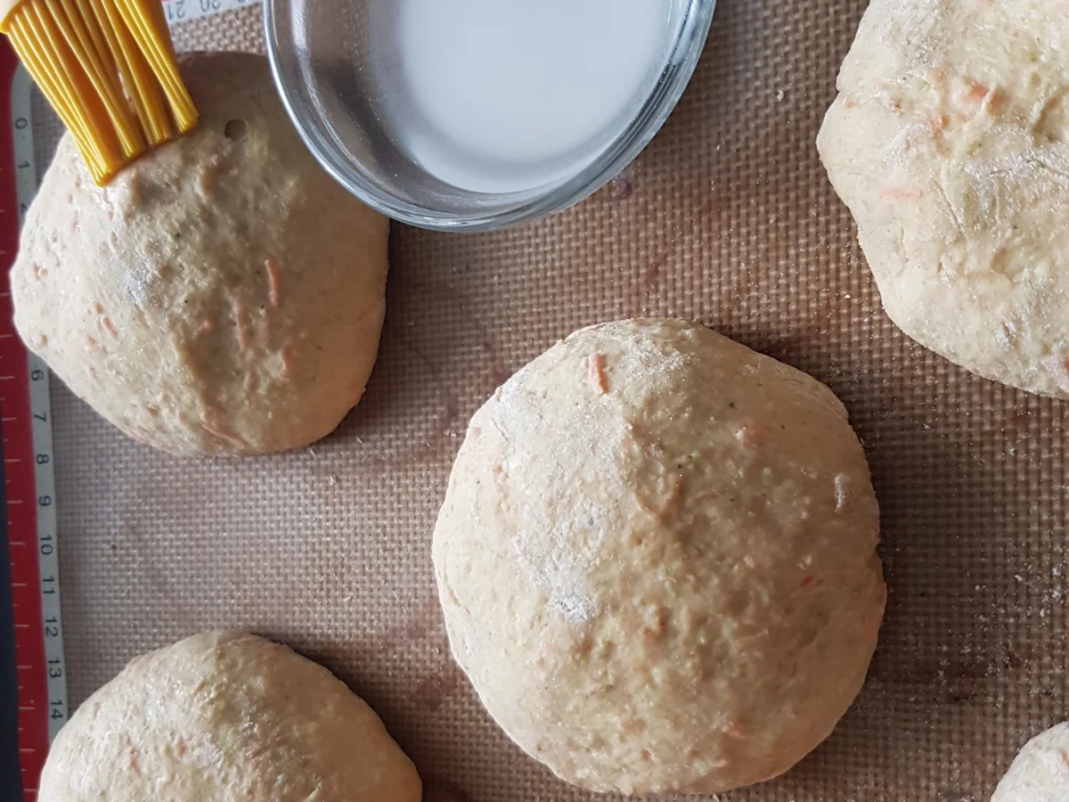 Avocado-Rübli-Brötchen - Rezept - Bild Nr. 5