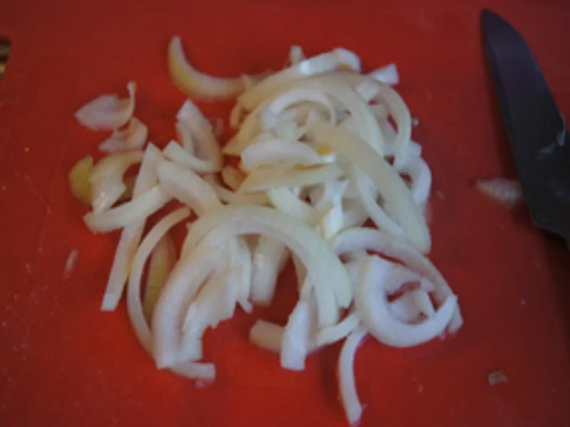 Kassler Lachs auf Sauerkraut mit Zwiebel-Kartoffelstampf und Meerrettichcreme - Rezept - Bild Nr. 14