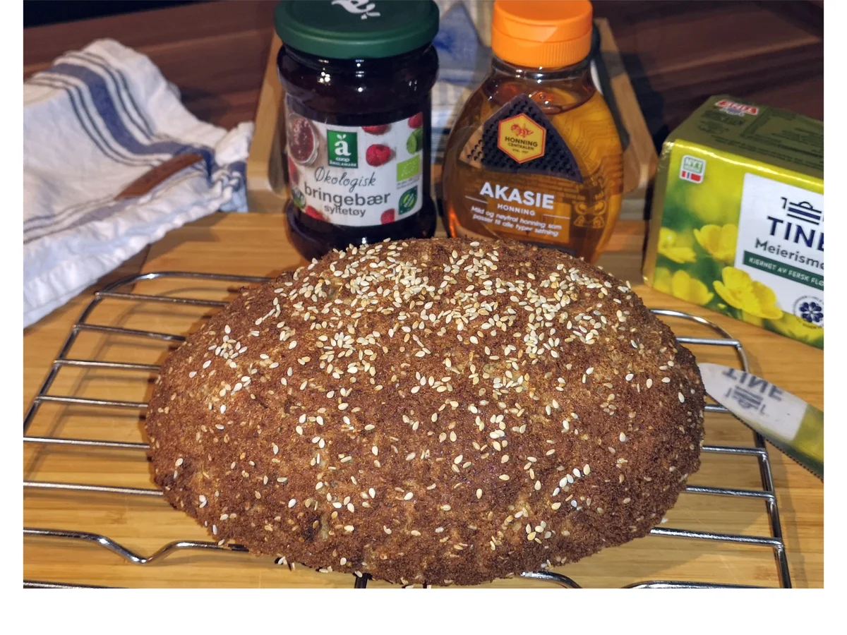 Rezept: BiNe` S KETO KÖRNERBROT Bild Nr. 4 BiNe` S KETO KÖRNERBROT - Rezept - Bild Nr. 4