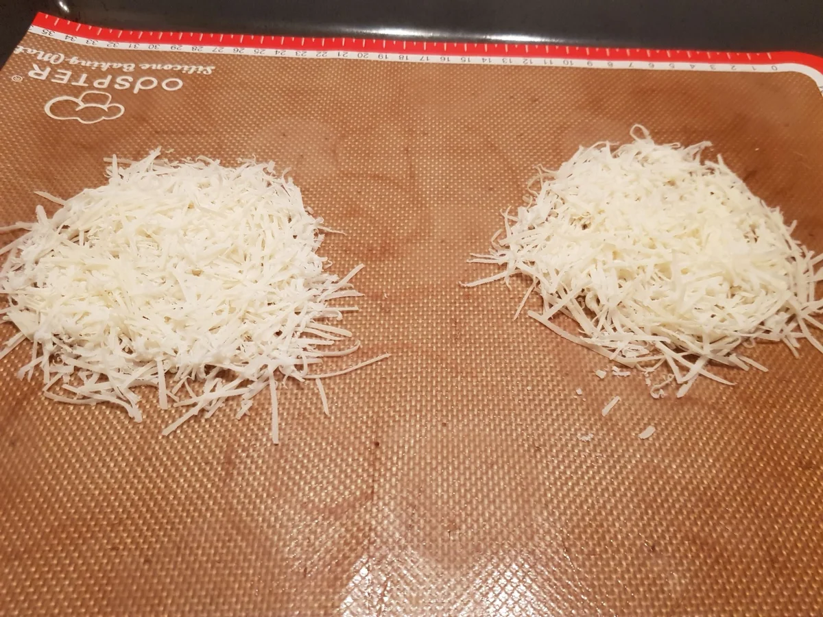 Rote Bete-Risotto mit gebackenem Ei und Parmesan-Chip - Rezept - Bild Nr. 7