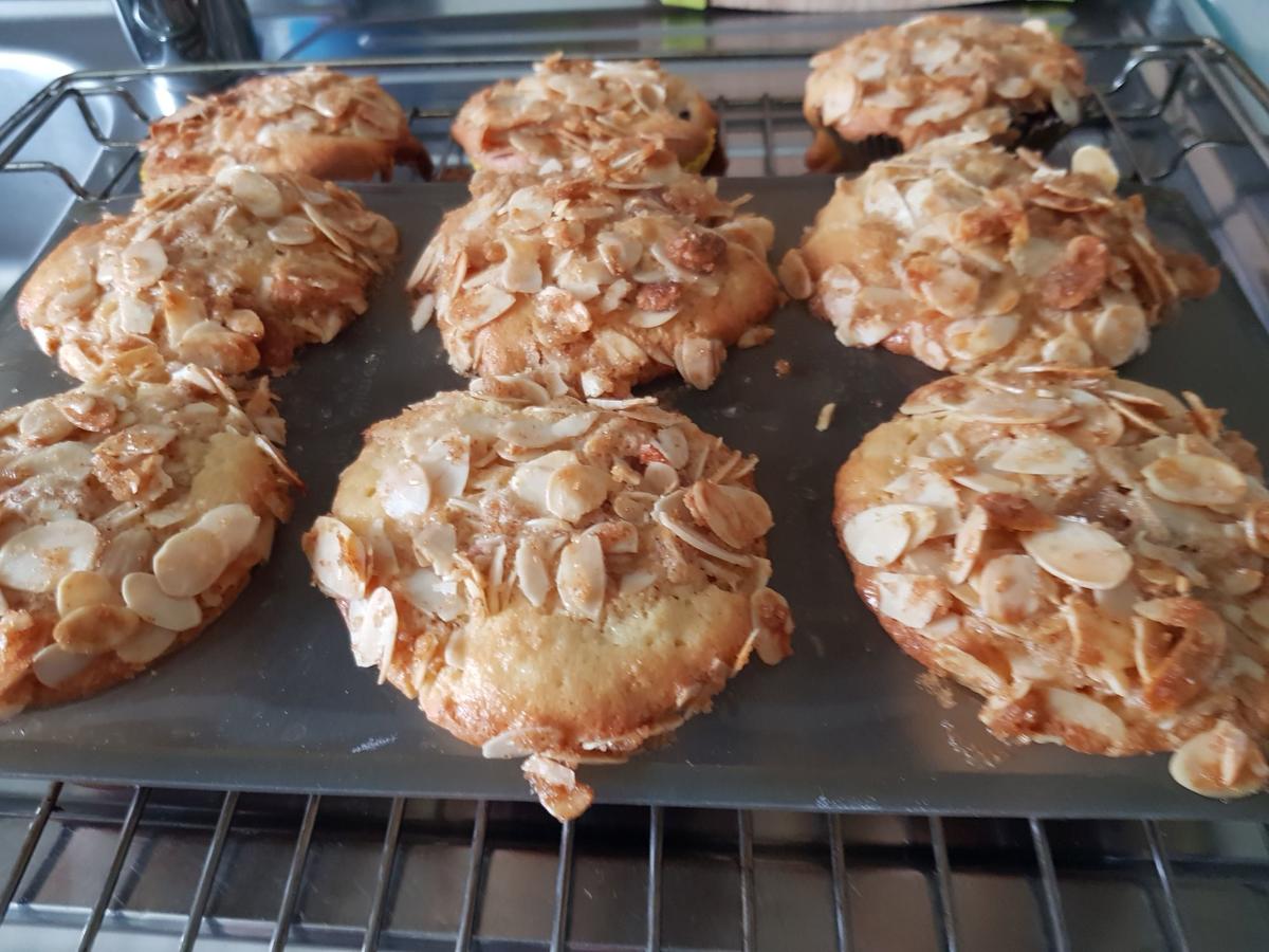 Himbeer Muffins mit Knusperhaube - einfach - von barbara62