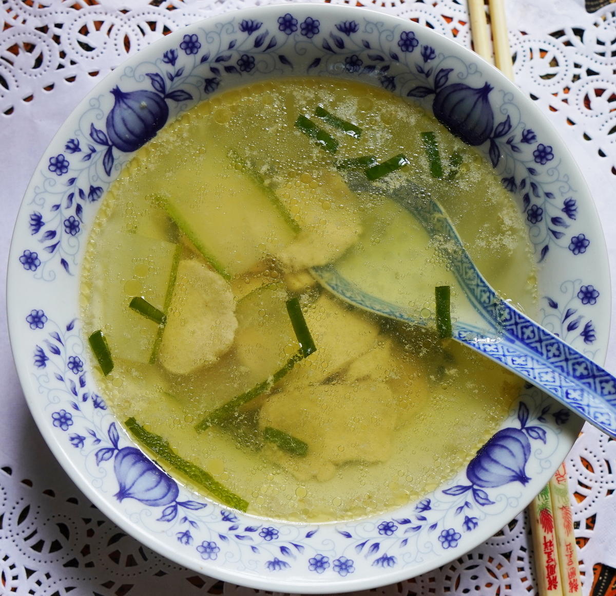 Suppe mit Gurken und Hühnerfilet - Rezept - Bild Nr. 2