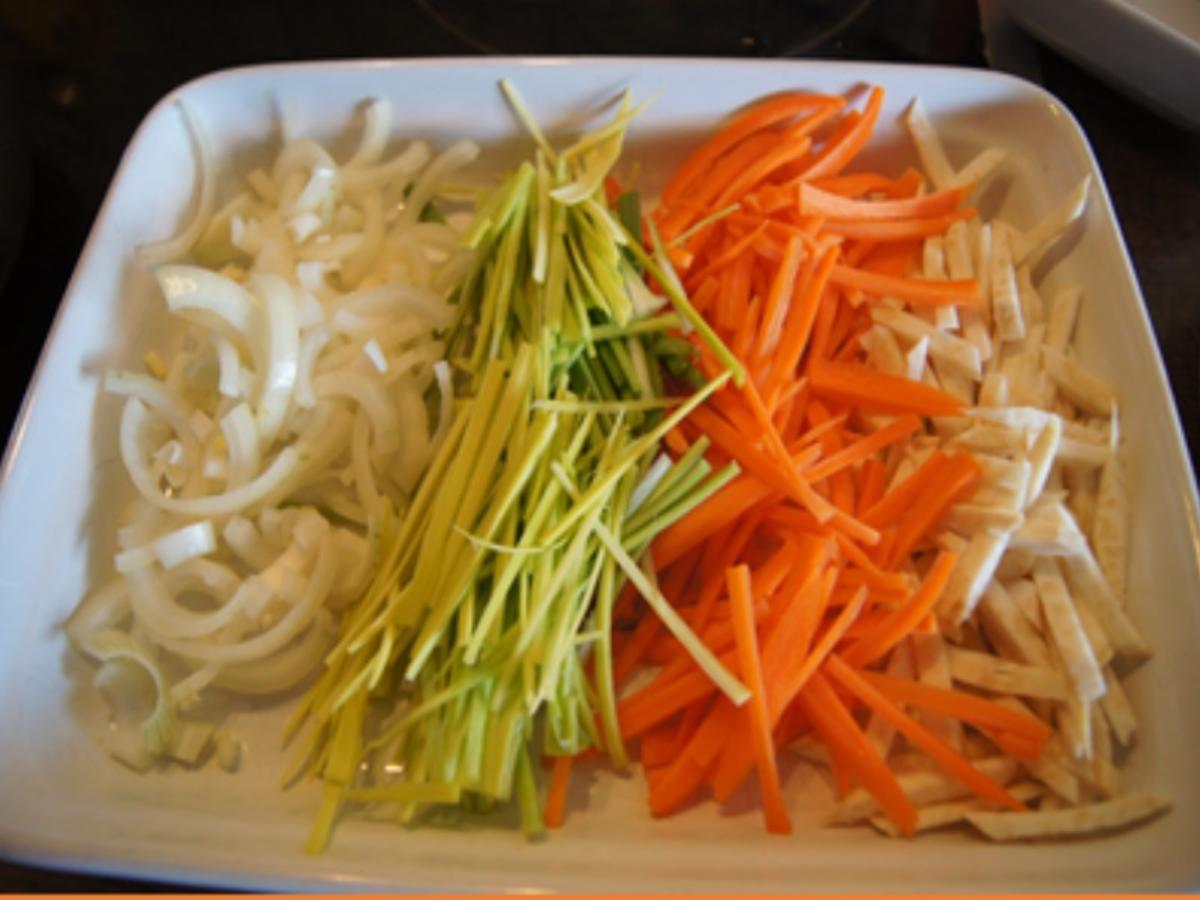 Gelbes Thai-Curry mit Mie-Nudeln, Rindfleisch und Gemüsemix - Rezept - Bild Nr. 9