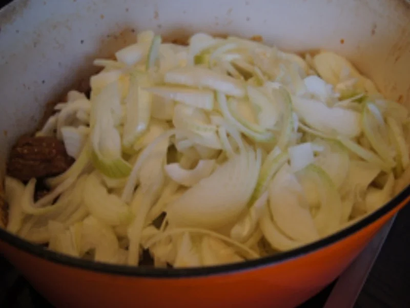 Rindergulasch mit Champignons - Rezept - Bild Nr. 13